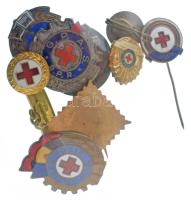 Vegyes, 10xklf külföldi "Vöröskereszt" tematikájú jelvény / kitűző tétel, közte szovjet, r...