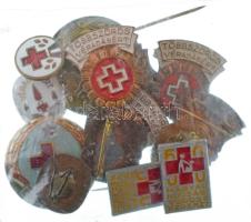 Vegyes, 14db-os Magyar Vöröskereszt / véradás tematikájú jelvény / kitűző tétel T:AU-VF