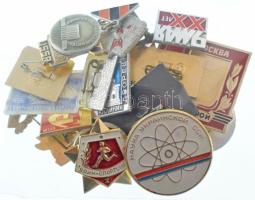 Vegyes, 20db-os szovjet jelvény / kitűző tétel T:AU-VF Mixed, 20pcs Soviet badge / pin lot C:AU-VF