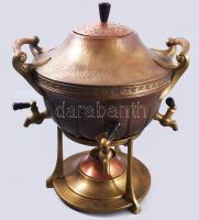 Négycsapos szamovár, pótolt fedővel, kétrészes, m: 30 cm