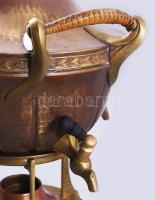 Négycsapos szamovár, pótolt fedővel, kétrészes, m: 30 cm