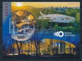 2023 Magyar Zene Háza vágott blokk piros sorszámmal