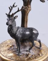 cca 1910 Erzsébet Kenyérgyár aufsatz, tölgyfa alatt álló szarvas alakjával díszítve, ezüstözött alpa...