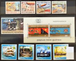 Pápua Új-Guinea összeállítás 10 lapos közepes berakóban, jobb értékekkel, motívum és forgalmi bélyeg...