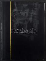 32 lapos, A/4-es berakó fekete borítóval, használt állapotban, elszíneződésekkel