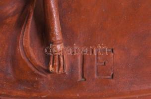 Dante Alighieri terrakotta mellszobra. cca 1905 UT jelzéssel. A munka feltehetően az L. Galli &a...