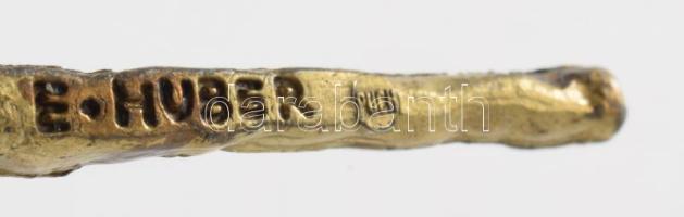 Erwin Huber (1929-2006): Feszület. Fém. Jelzett. 20 cm