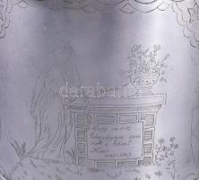 1946/1947 Málenkij robot fogolymunka. Kijev környéke, 1946-1947, megmunkált alumínium csajka és ciga...