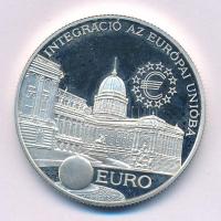 1997. 2000Ft Ag "Integráció az Európai Unióba" kapszulában T:AU (eredetileg PP) folt
Adam...