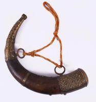 "Lehet kürtje" Szarú és réz borítással ellátott kürt. 36 cm