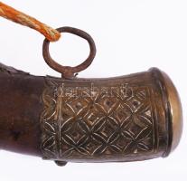 "Lehet kürtje" Szarú és réz borítással ellátott kürt. 36 cm