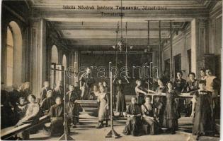 1917 Temesvár, Timisoara; Józsefváros, Iskola Nővérek Intézete, tornaterem belső / Iosefin, gym hall of the girl school, interior (fl)