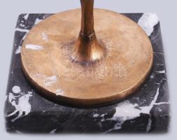 Art deco táncos, Réz, márvány talapzaton, jelzés nélkül. 30 cm