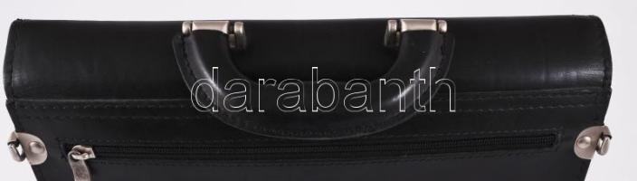 Monarchy bőr aktatáska, jó állapotban, 26x34 cm