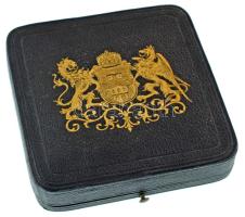 Berán Lajos (1882-1943) 1931. "CIVITAS METROPOLITANA BUDAPEST HOSPITIBUS ET AMICIS S D / AZ IFJ...