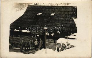 19. gyalogezred parancsnoksága, osztrák-magyar katonák télen / Austro-Hungarian K.u.k. soldiers in winter. photo (EK)