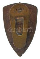 1931 k. "Országos Frontharcos Szövetség" zománcozott bronz gomblyukjelvénye, zöld zománc, ...