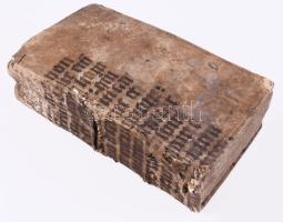 Reeb, Gerogio: Prudentiae Christianae Regulae, Motiva, Media, Exempla Selectiora : Accommodata Ad Vitam Recte Instituendam; In Quovis Statu. pars 2-3 (töredék). , Motiva Prudentiae, Media prudentiae (a mű 3 kötetben teljes)? Dilingae, 1636. Caspari Sutoris. 293p (10); 12sztl lev. 170p. (34) Korabeli pergamen kódexlap kötésben. Gerincén kis sérüléssel, egy helyen szúnyommal. Reeb, Gerogio: Prudentiae Christianae Regulae, Motiva, Media, Exempla Selectiora : Accommodata Ad Vitam Recte Instituendam; In Quovis Statu. pars 2-3. , Motiva Prudentiae, Media prudentiae (the work is complete in 3 volumes)? Dilingae, 1636. Caspari Sutoris. 293p (10); 12 pcs. 170 p. (34) Contemporary parchment codex sheet bound. With a small damage on the spine, with a mosquito in one place.