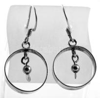 Ezüst(Ag) golyós, karikás fülbevalópár, jelzett, 3,1×1,4 cm, nettó: 2,1 g