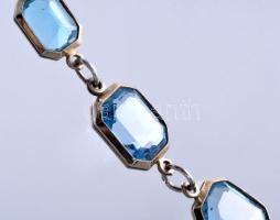 Ezüst(Ag) kék köves nyakék, jelzett, h: 42 cm, bruttó: 14,4 g