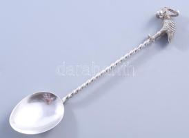 Ezüst(Ag) babavárós gólyás, csavart nyelű díszkanál, jelzés nélkül, h: 11 cm, nettó: 10,4 g