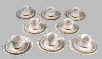 Vohsntrauss mid-century 8 személyes reggeliző készlet, csészék alátéttel és desszertes tányérok. Jelzett, hibátlan, d: 19,5 cm