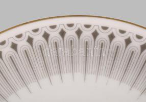 Vohsntrauss mid-century 8 személyes reggeliző készlet, csészék alátéttel és desszertes tányérok. Jel...