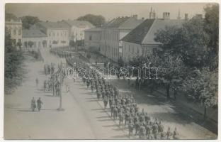 Székelyudvarhely, Odorheiu Secuiesc; bevonulás, katonák / entry of the Hungarian troops, soldiers. photo
