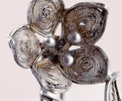 Filigrán ezüst (Ag) virág bross, jelzett, h: 5cm, nettó 3,7g