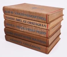 Az Erdélyi Szépmíves Céh 5 kötete: Tamási Áron: Ábel az országban.; Nyírő József: Isten igájában.; Kós Károly: Varju-nemzetség.; Kuncz Aladár: Felleg a város felett.; Erdélyi csillagok. Arcok Erdély szellemi multjából. Kolozsvár, [1934-1940 körül], Erdélyi Szépmíves Céh. Kiadói egészvászon-kötés, vegyes állapotban.