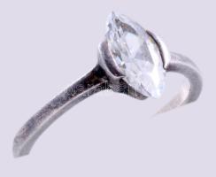 Ezüst (Ag) gyűrű, m:53, jelzett, kő befoglalással, bruttó 2,4g