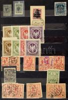 Lengyelország gyűjtemény, benne postatiszta modern értékek, helyi kiadások, felülnyomott bélyegek is...