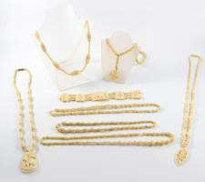 8 darab faragott csont nyaklánc