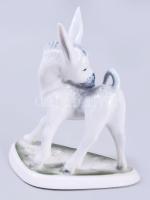 Zsolnay szamár. Terv.: Őry Ferenc. Jelzet, alján pattanással, m: 13 cm