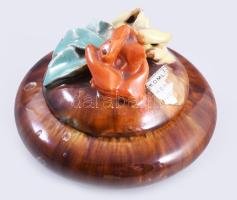 Komlós Kerámia Budapest fedeles edény, felületi sérüléssel, jelzett, d: 9,5 cm