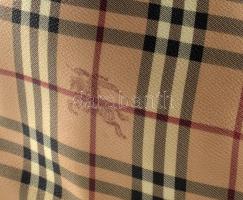 Burberry táska, jó állapotban, 29x26 cm