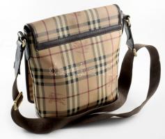 Burberry táska, jó állapotban, 29x26 cm