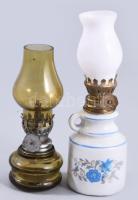 2 darab kis petróleumlámpa, m: 13 cm alatt