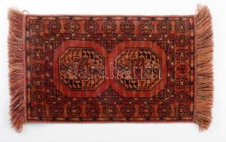 3 darab kisméretű imaszőnyeg, h: kb 40x25 cm