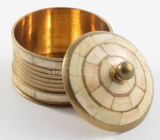 Keleti csont rárakásos réz fedeles edény, d: 7 cm