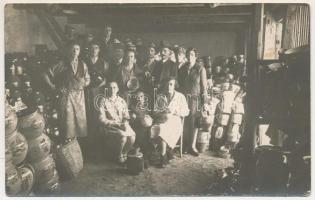 Torda, Turda; fazekasok / potters. photo (fl)