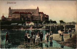 1917 Zólyom, Zvolen; vár, híd, vasútállomás, sorompó, mosás a Garam folyóban. Özv. Löwy Samuné kiadása / castle, bridge, railway station, barrier, washing in the Hron river (EK)