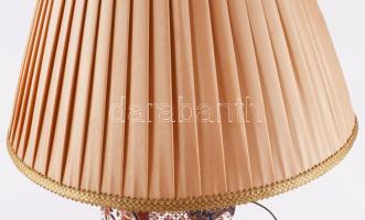 cca 1880-1920 Imari japán porcelán asztali lámpa, európai exportra készített fedeles edényből átalak...