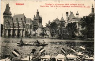 Budapest XIV. Városligeti tó a Vajdahunyad várral, Mezőgazdasági Múzeum, csónakok magyar zászlóval (EK)