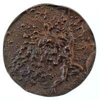 Borsos Miklós (1906-1990) ~1975. "KFKI (Központi Fizikai Kutatóintézet)" kétoldalas, öntött, nagyméretű bronz érdemérem (127mm) T:AU