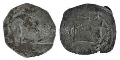 Csehország (történelmi tartomány) 1251-1276 Denár Ag "II. Ottokár" Bécs (0,69g) + Ausztria 1200 k. Friesachi Denár Ag (0,71g) T:VF,F, patina Bohemia 1251-1276 Denar Ag "Ottokar II" Wien (0,69g) + Austria ~1200. Friesach Denar Ag (0,71g) C:VF,F, patina