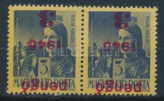 1945 Kisegítő IV. 3P/3f pár fordított és elcsúszott felülnyomattal, Leitold vizsgálójellel / Mi 805 pair with shifted and inverted overprint, sign: Leitold