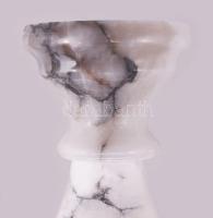 Márvány posztamens, levehető felső résszel, táblája 27x26 cm, m: 73 cm /// CSAK SZEMÉLYES ÁTVÉTEL! /...