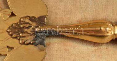 Ezüst (Ag) nyelű tortalapát, dobozában, jelzett, h: 29 cm
