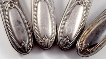 4 darabos ezüst (Ag) nyelű süteményszervírozó szett, jelzett, h: 19 cm alatt, bruttó: 143,1 g